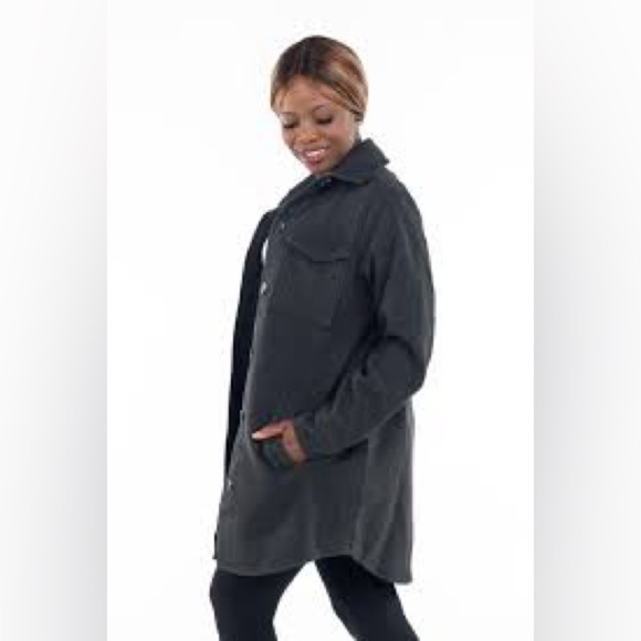 NWT H&M size small Women's Black Longline Shirt/Jacket, button up - Picture 1 of 8